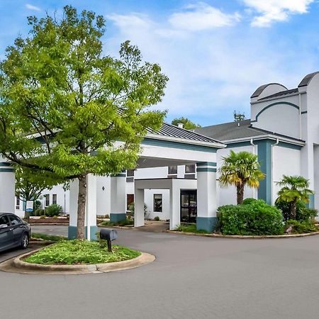 Clarion Pointe Apex - Holly Springs Hotel Exterior photo