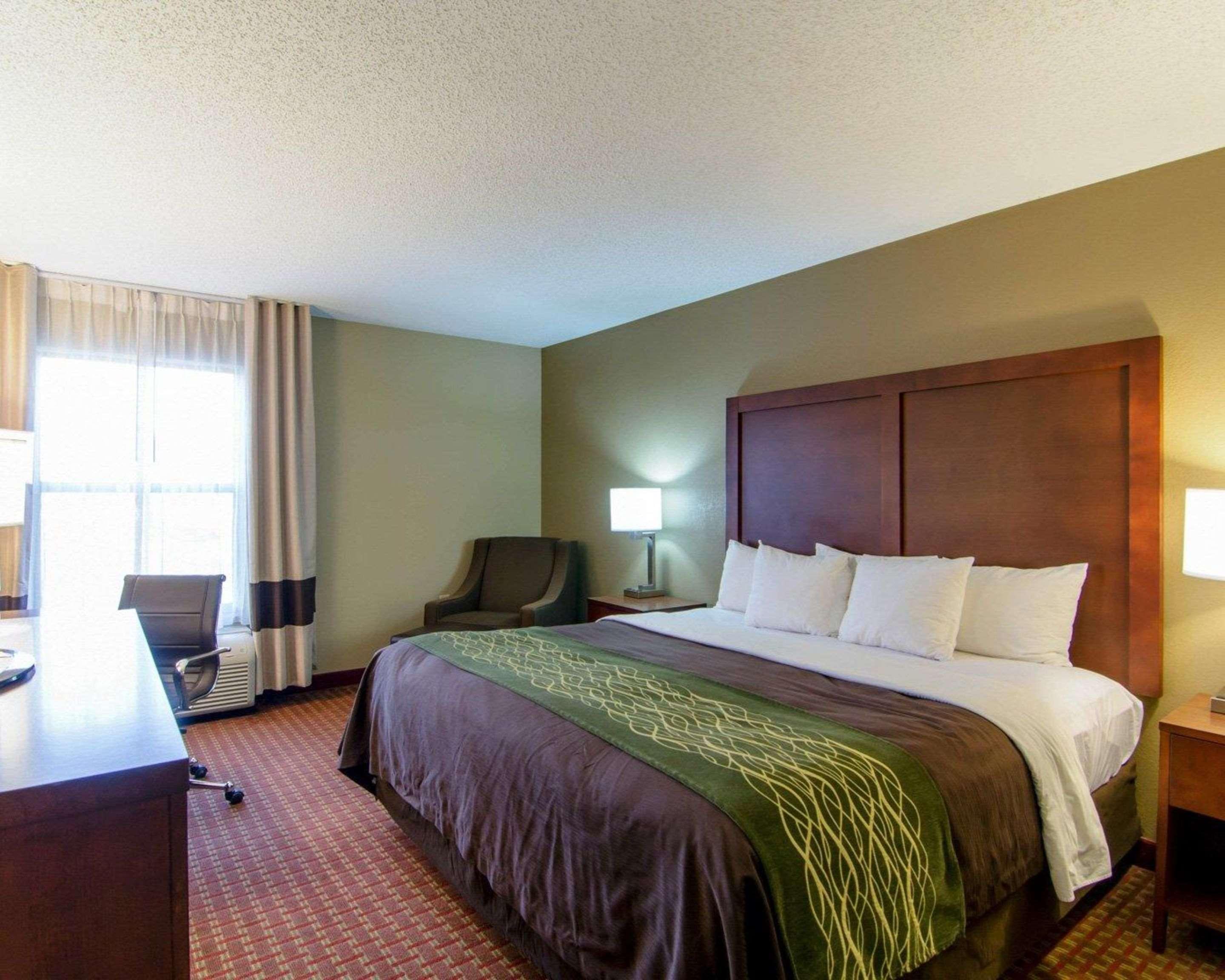 Clarion Pointe Apex - Holly Springs Hotel Exterior photo